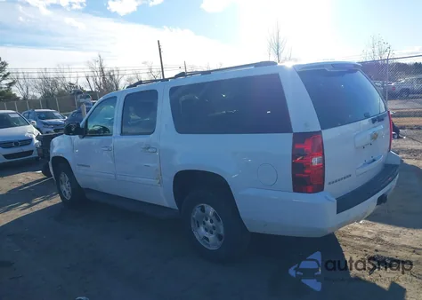 2012 Chevrolet Suburban 1500 Lt из США, поврежденный, VIN 1GNSKJE73CR182783